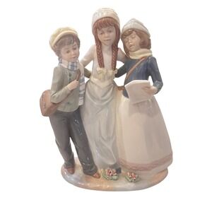 Vintage NADAL Spain Porcelain Figurine‎  School Friends Children Carolers 11"